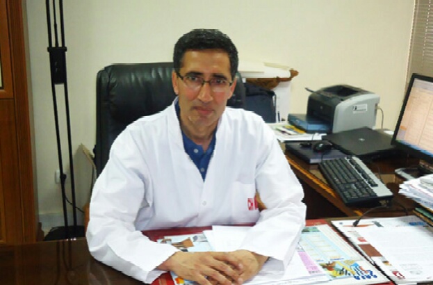 تعيين الدكتور محمد عكوري مديرا للمركز الاستشفائي الجامعي لجهة طنجة تطوان