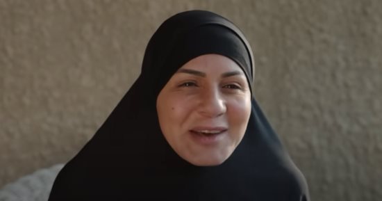 نجلاء بدر  تجسد شخصية فتاة ريفية ضمن أحداث مسلسل “سره الباتع”