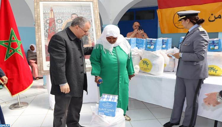 عدد المستفيدين من عملية توزيع الدعم الغذائي “رمضان 1444” بلغ 15 ألفا و 500 بالعرائش