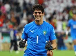 بونو يجب أن يغادر إشبيليا