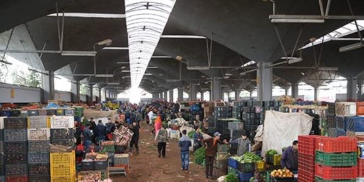 الحكومة تصف الإجراءات التي قامت بها في ملف الأسعار بـ”الكبيرة جدا”