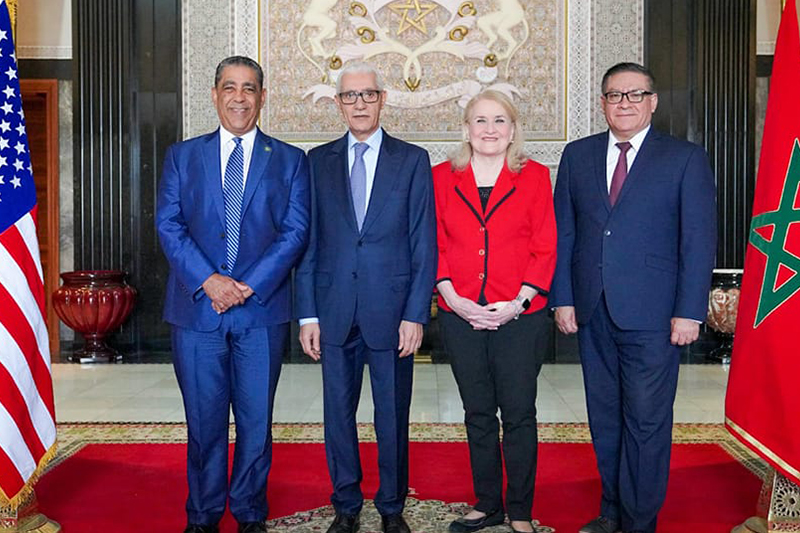 رئيس مجلس النواب يجري مباحثات مع وفد من الكونغرس الأمريكي