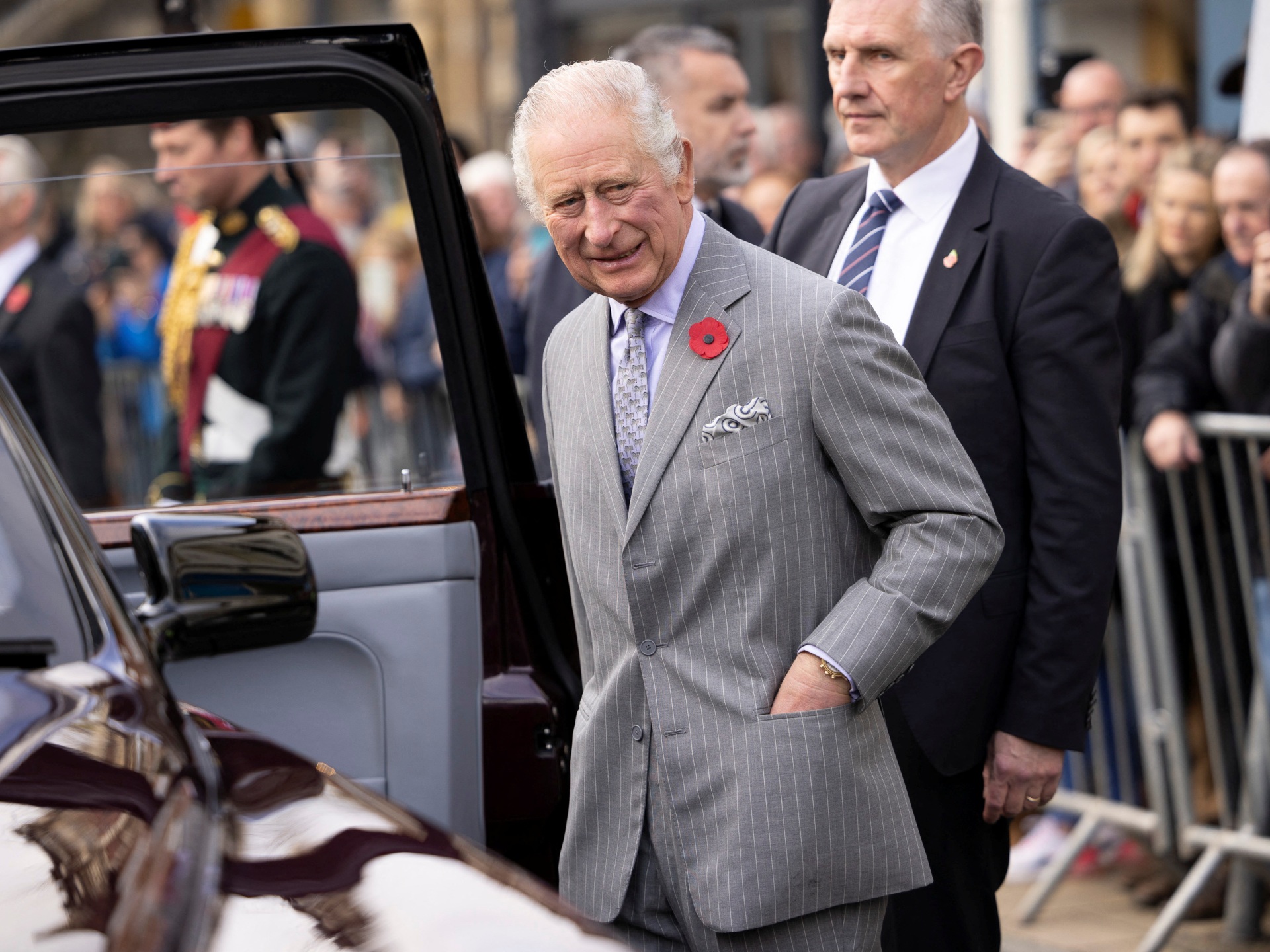 زيارة ملك بريطانيا تشارلز الثالث لفرنسا ستؤجل بسبب استمرار الاحتجاجات