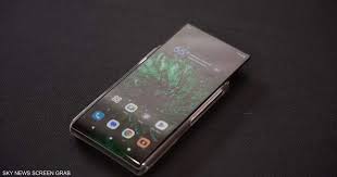 “متورولا” تكشف عن نموذج تجريبي لهاتف ريزر