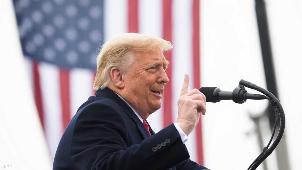  ترامب يسعى لجمع الملايين من الصورة الجنائية التي ستلتقط له في جلسة المحكمة المرتقبة