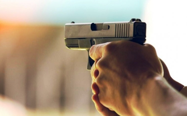 توقيف مشتبه به عرض حياة المواطنين للخطر باستعمال السلاح