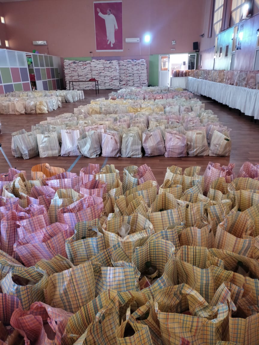 جمعية الشبيبة للأشخاص ذوي الاحتياجات الخاصة وأصدقاؤها بوجدة توزع ألف قُفَّة رمضانية لفائدة منخرطيها