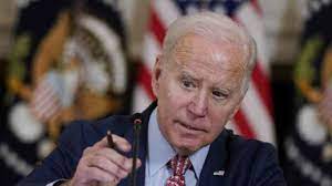 بايدن يهاجم بعض المنافذ الإخبارية إنها تنشر “أكاذيب قيلت من أجل التربح والسلطة”