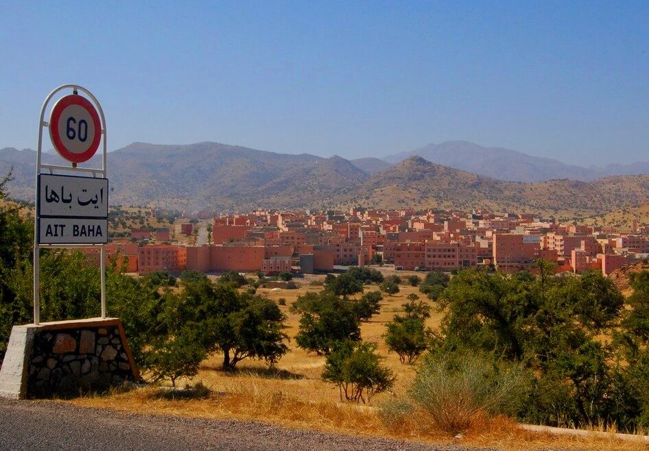 تفكيك عصابة إجرامية متخصصة في السرقات تحت التهديد بواسطة أسلحة بيضاء بنواحي اشتوكة آيت باها