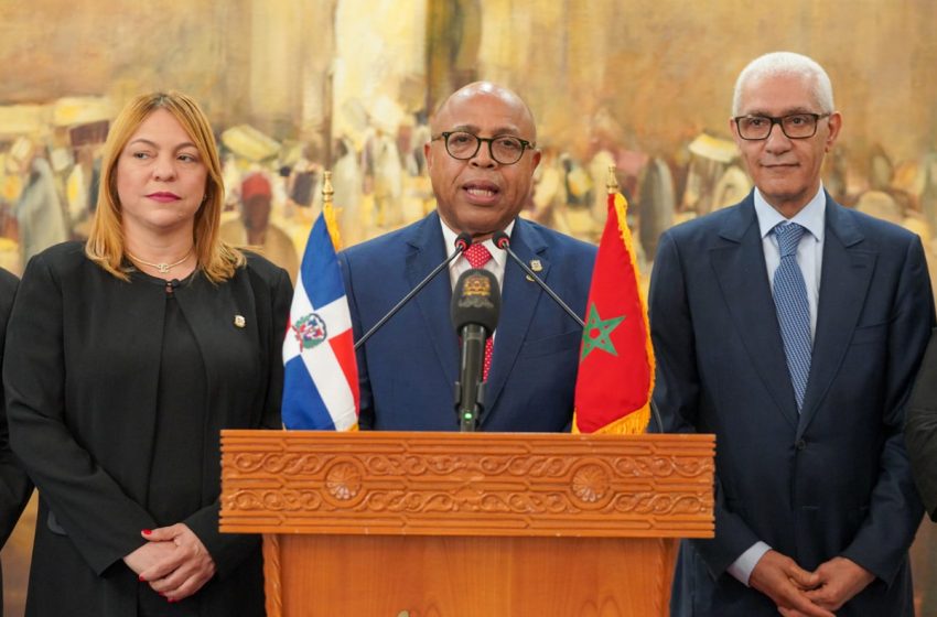 الطالب يجري مباحثات مع رئيس مجلس النواب بجمهورية الدومينيكان