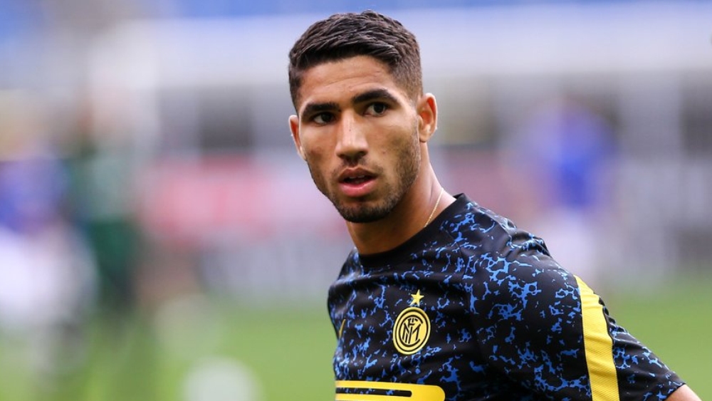 أشرف حكيمي أفضل ظهير أيمن ببطولة الليغ1