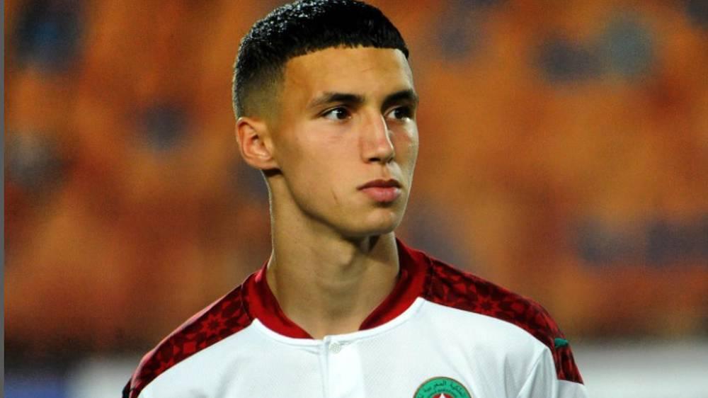 الخنوس ينزل من عرش الصدارة