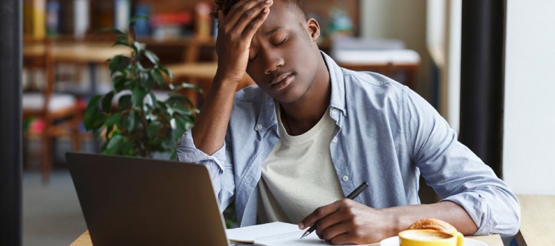 كيف يلجأ أولياء الأمور لتهيئة أبنائهم لفترة الامتحانات