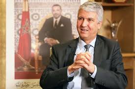 صديقي يتحدث عن اتخاذ إجراءات على مستوى بعض سلاسل الإنتاج