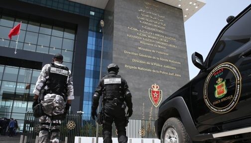 تفكيك شبكة تضم 18 شخصا يشتبه في تورطهم في النصب والاحتيال وقرصنة المعطيات البنكية واستعمالها