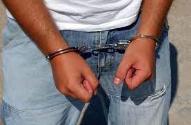 توقيف شخصين من ذوي السوابق القضائية العديدة في الضرب والجرح والاتجار بالمخدرات