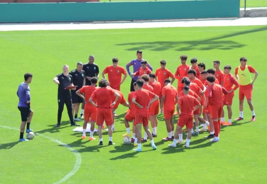 إستدعاء 25 لاعبا للدخول في معسكر تدريبي