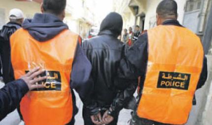 توقيف ثلاثيني بسبب تورطه في الاتجار في المشروبات الكحولية