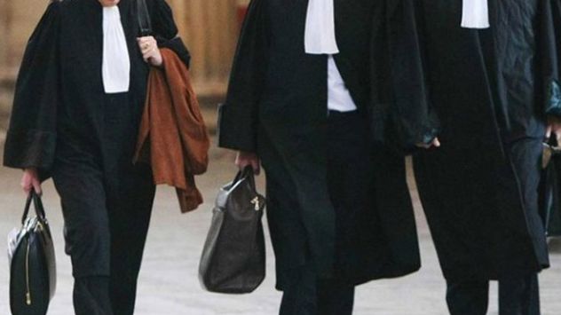 فيدرالية جمعيات المحامين الشباب تدعو بالتعجيل بفتح تحقيق قضائي في التجاوزات التي شابت مهنة المحاماة