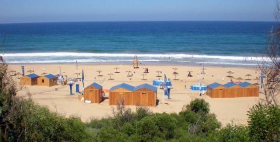 تزنيت تعلن عن أوقات إغلاق شواطئ الإقليم