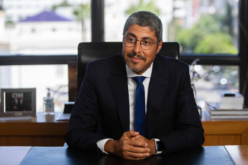 فوربس : عادل الفقير في المرتبة الثامنة عشرة ضمن 100 قائد بمجال السياحة