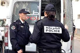 توقيف ثلاثينية وذلك للاشتباه في تورطها في قضية تتعلق بالنصب والاحتيال