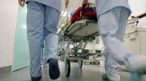 المجلس الاقتصادي والاجتماعي والبيئي يرصد ثلاث مشكلات تواجه المرضى المؤمّنين ممن يتعرضون لحالات طبية استعجالية