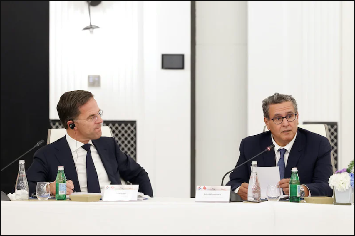 المغرب وهولندا يوقعان اتفاقية تقضي بإحداث صندوق استثماري بقيمة 300 مليون يورو