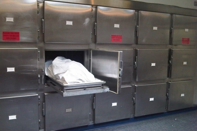 صعقة كهربائية تودي بحياة طفل بمحطة القطار في مدينة القصر الكبير