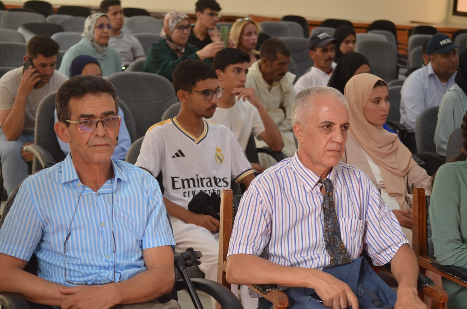 ميســـــور…عامــل الإقليــم يشـرف علــى تتويــج المتفـوقيـن و المتفـوقـات دراسيـا فـي حفــل التميـز