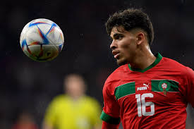 تشافي يرغب في التعاقد مع زلزولي