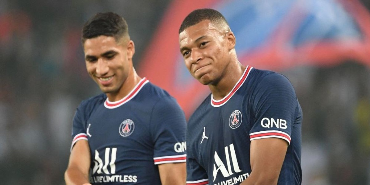 أشرف حكيمي و كيليان مبابي يخوضان حصتهما التدريبية الأولى مع ناديهما باريس سان جيرمان