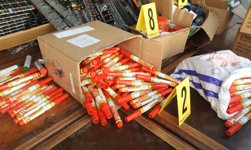 حجز 19 ألفا و992 وحدة من المفرقعات والشهب النارية