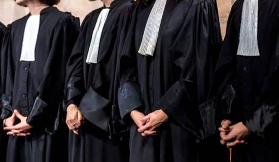 التنسيقية الوطنية لمرسبي امتحان الأهلية لمزاولة مهنة المحاماة تسنكر ما وصفته بعدم احترام الملف المطلبي للتنسيقية الوطنية