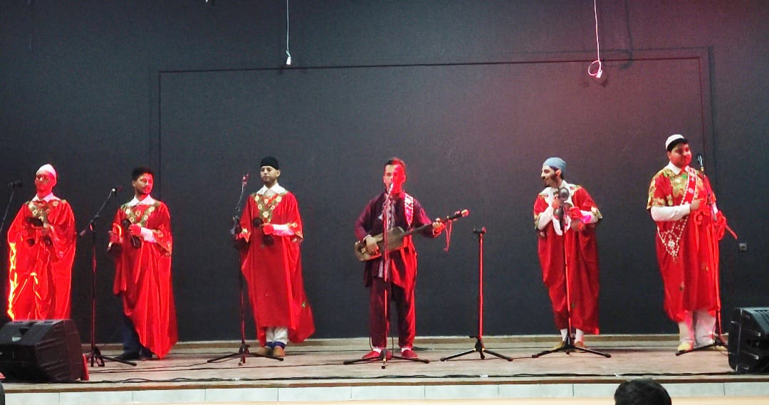 كناوى المرسى تتألق في احتفالية مبهرة بالفقيه بن صالح