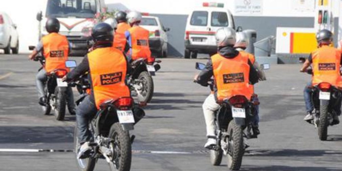 توقيف 12 شخصا للاشتباه في تورطهم في قضية تتعلق بالعنف وتعييب منشآت ووسائل نقل عمومية