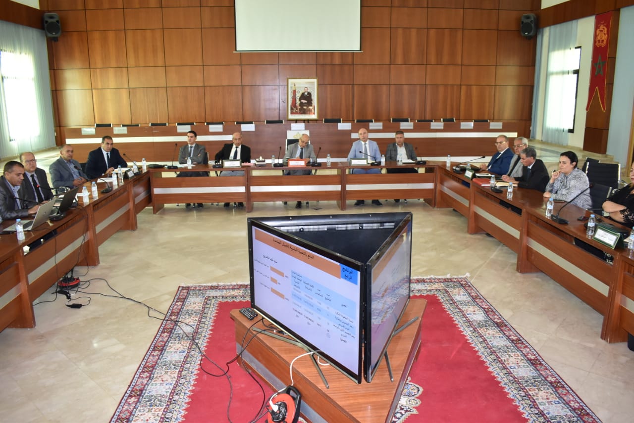 تاوريرت… عامل اقليم تاوريرت يترأس اجتماع اللجنة الاقليمية للتنمية البشرية