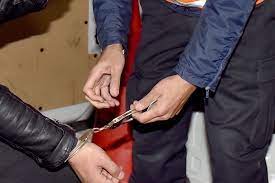 توقيف شخص ثلاثيني مبحوث عنه على الصعيد الوطني بموجب 17 مذكرة بحث