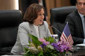 كامالا هاريس: “يجب أن يحاسبوا حتى لو كان من بينهم دونالد ترامب”