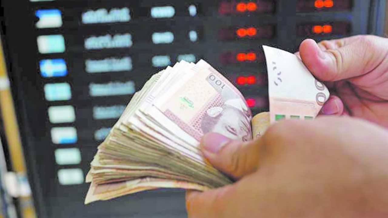 الودائع لدى البنوك المغربية ارتفعت بنسبة 4,5 %
