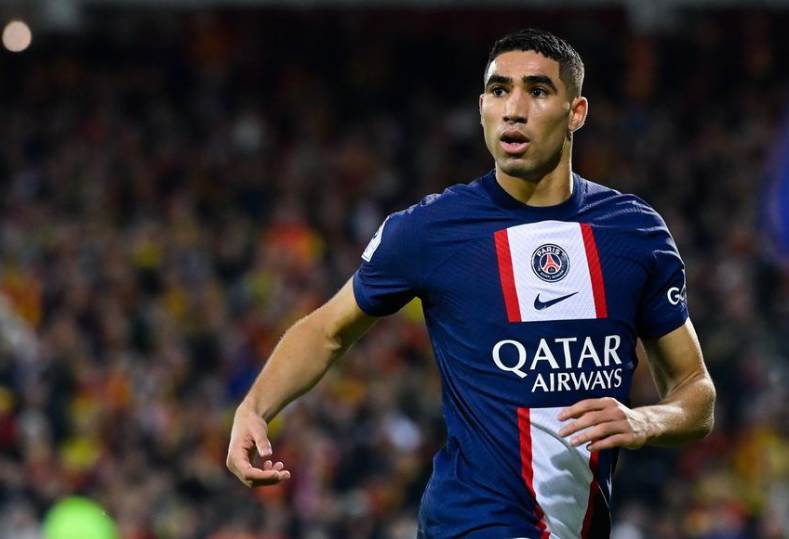 أشرف حكيمي يواصل توهجه مع الفريق الفرنسي