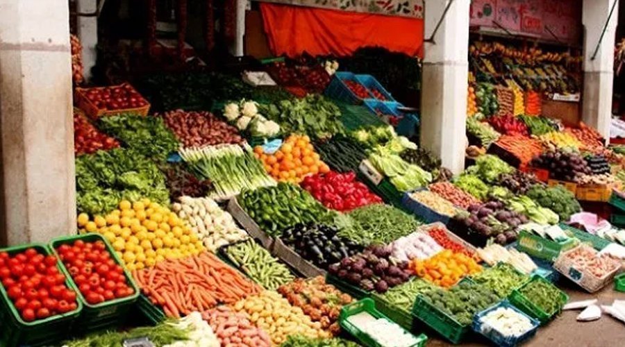 هل ارتفاع درجات الحرارة يستمر في التأثير على أسعار الخضر والفواكه.