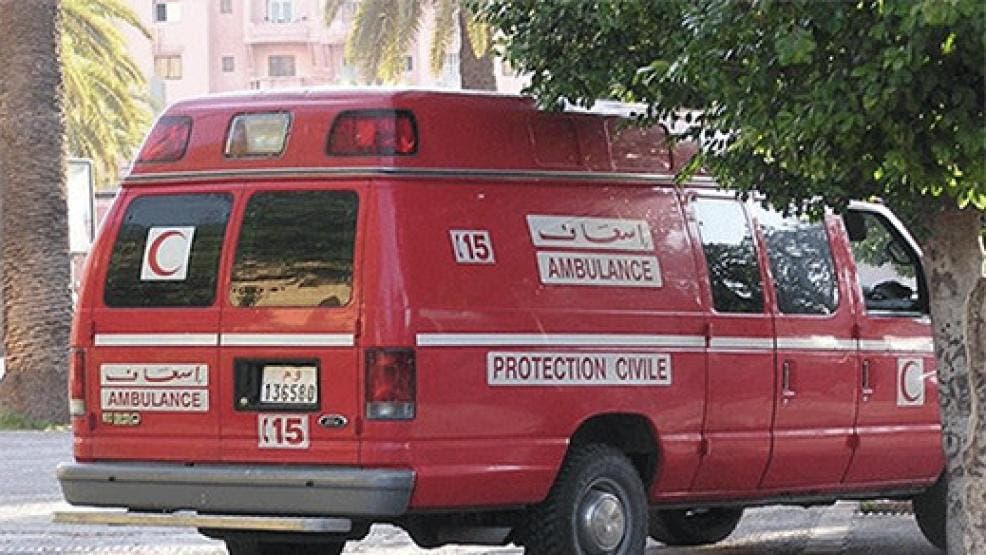 مصرع شخص وإصابة 6 آخرون في حادث تصادم بين سيارتين بطنجة