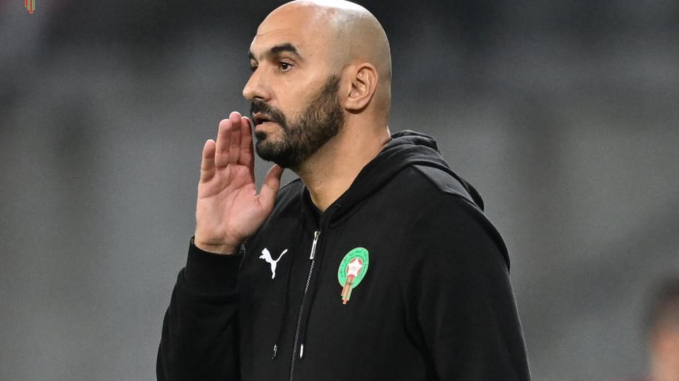 وليد الركراكي يحدد لائحة تضم 50 لاعبا