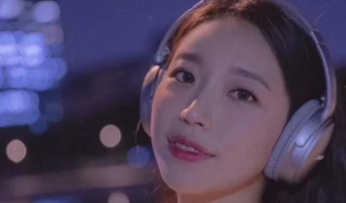 المغنية وكاتبة الأغاني الكورية ” كيم ناهي” تضع حدا لحياتها