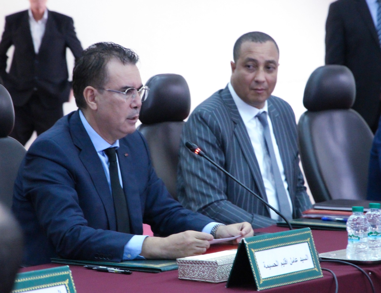 عامل إقليم الحسيمة يلتقي بجمعيات أولياء التلاميذ للحديث عن أزمة التعليم