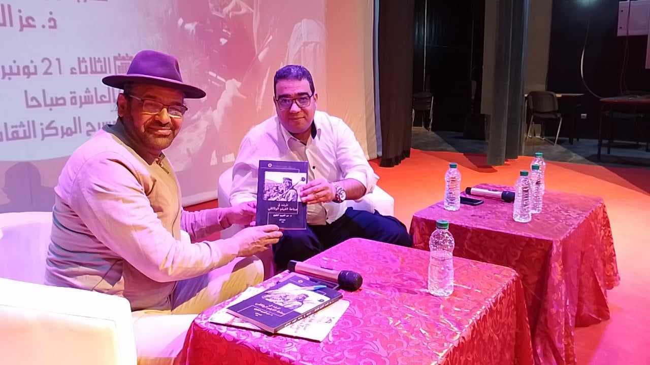 عز العرب العلوي المحارزي في ماستر كلاس بمهرجان زاكورة للفيلم الوثائقي