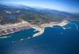 يتوقع أن يدخل “المركب المينائي طنجة المتوسط” قائمة أكبر 20 ميناء في العالم