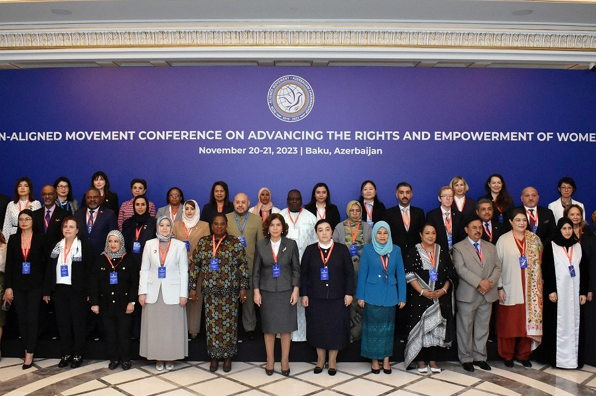 عواطف حيار تتباحث مع رئيسة اللجنة الحكومية للقضايا المتعلقة بالأسرة والنساء والأطفال في أذربيجان