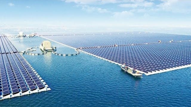 نزار بركة: المغرب يسعى إلى اعتماد استراتيجية.. تركز على تحلية مياه البحر باستخدام الطاقات المتجددة.